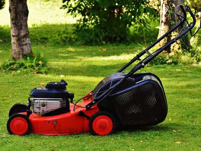 njega travnjaka kosilicom